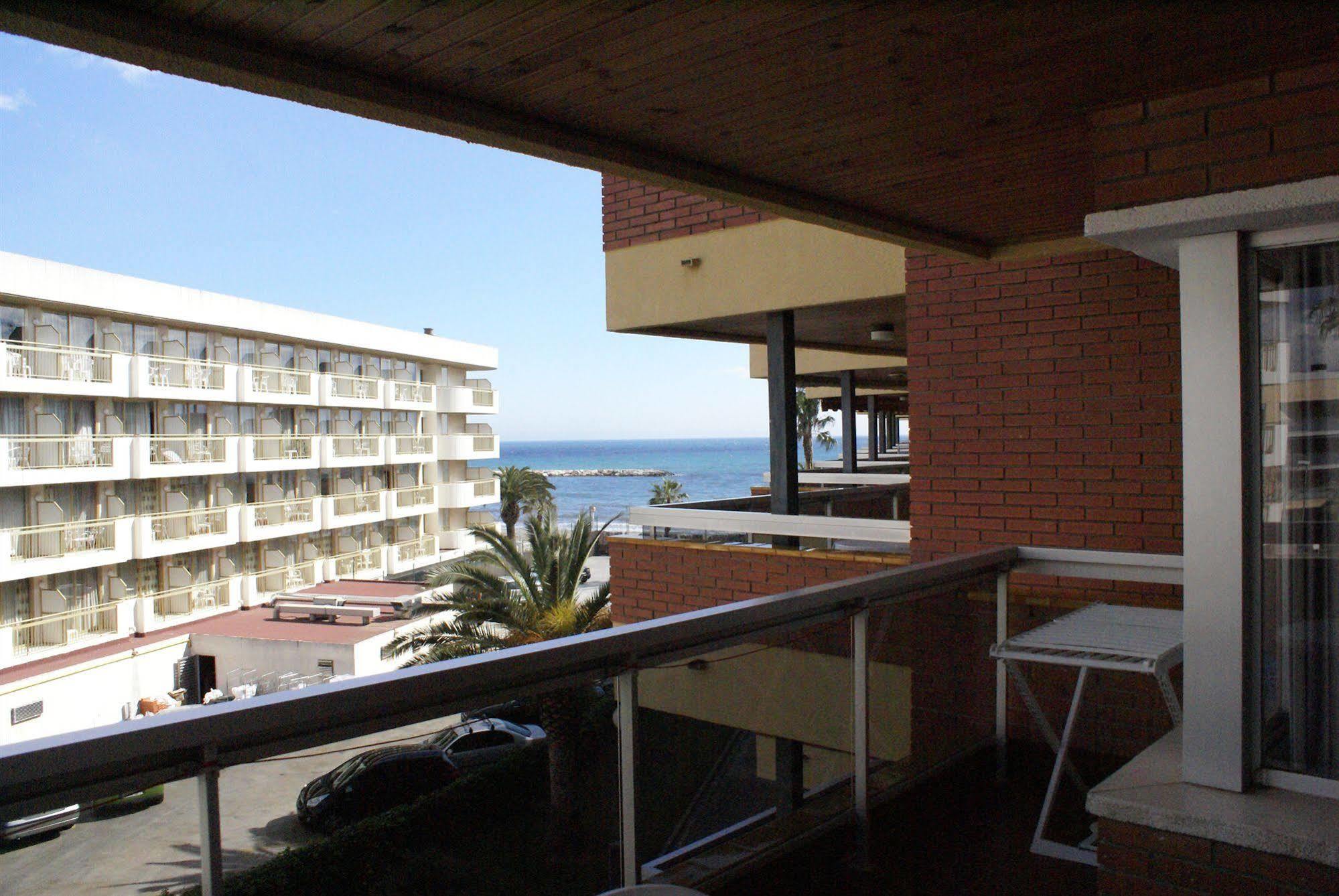 Apartaments Voralmar - Mas D'En Gran Cambrils Exterior photo